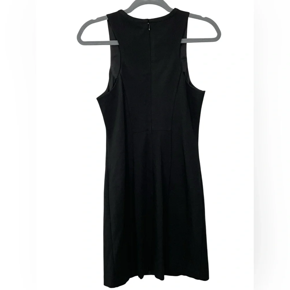 NWT Trina Turk Black Sheath Mini Dress Size 2 Sleeveless Gold Zipper Slit Detail